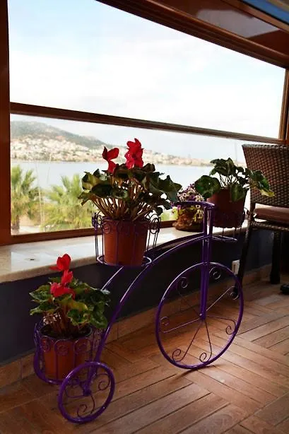 Yenifoca Focamor Otel טורקיה